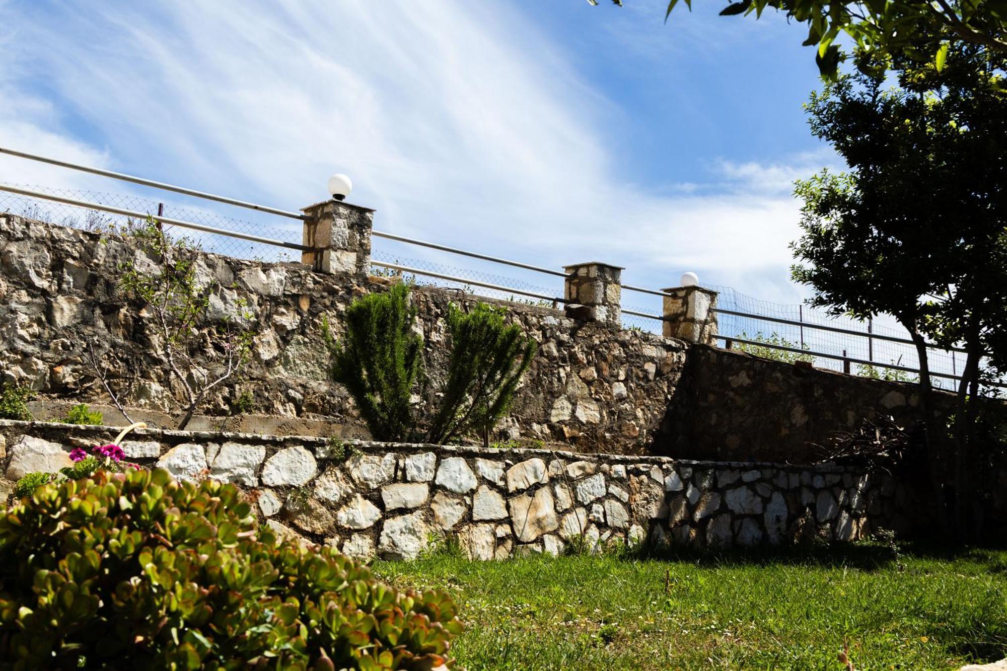 Sunset Serenity Himare Exterior foto